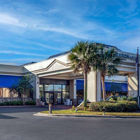 Clarion Hotel Fayetteville Εξωτερικό φωτογραφία