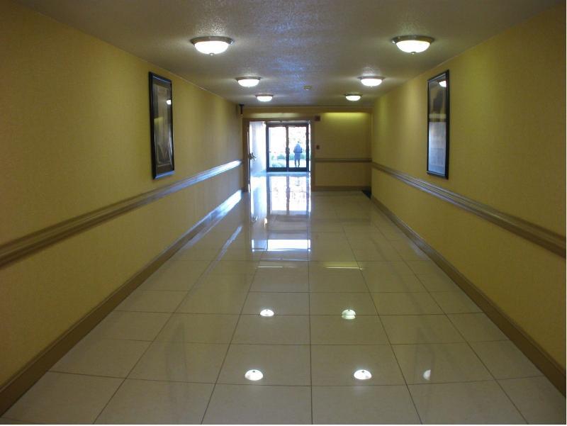 Clarion Hotel Fayetteville Εξωτερικό φωτογραφία