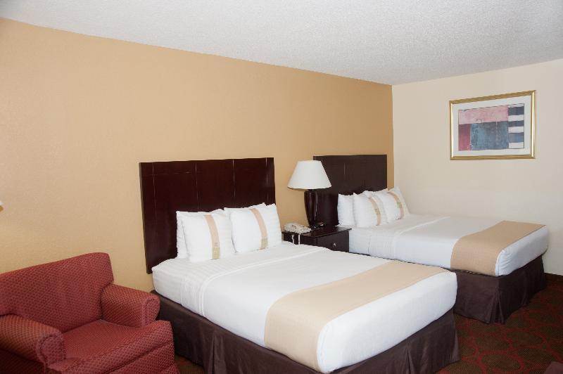Clarion Hotel Fayetteville Εξωτερικό φωτογραφία